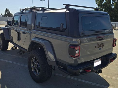 Used 2021 Jeep Gladiator Rubicon image 5