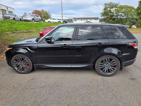 Used 2017 Land Rover Range Rover Sport Supercharged image 1