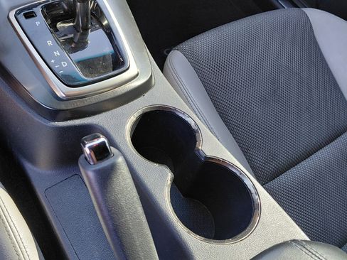 Used 2013 Hyundai Genesis 2.0T image 28