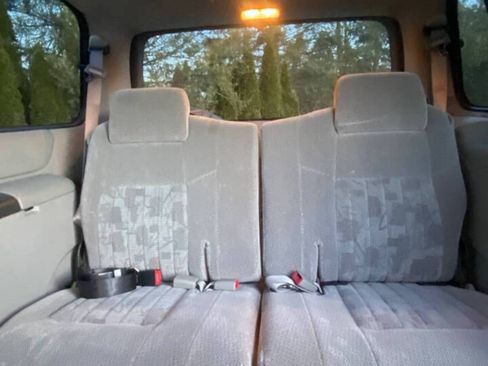 Used 2005 Pontiac Montana Extended w/ Convenience Package #1 image 16