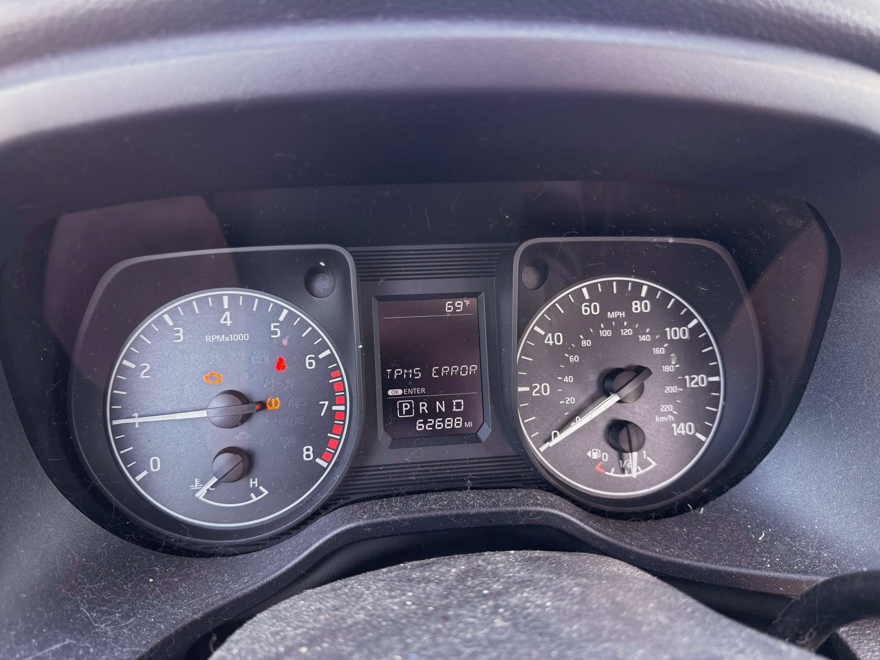 Used 2018 Nissan Titan S RWD image 11