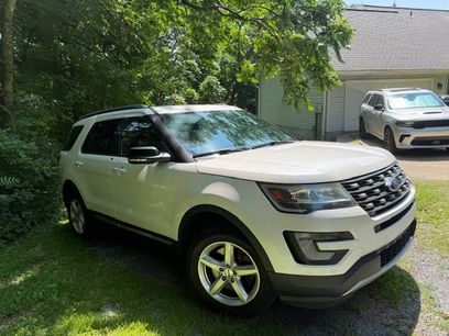 Used 2016 Ford Explorer XLT w/ Equipment Group 202A