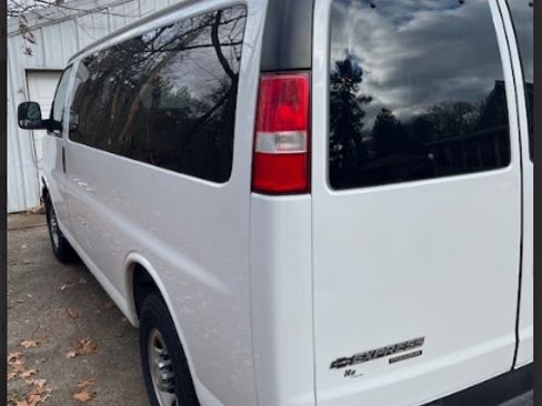 Used 2016 Chevrolet Express 3500 LT w/ LT Preferred Equipment Group image 6