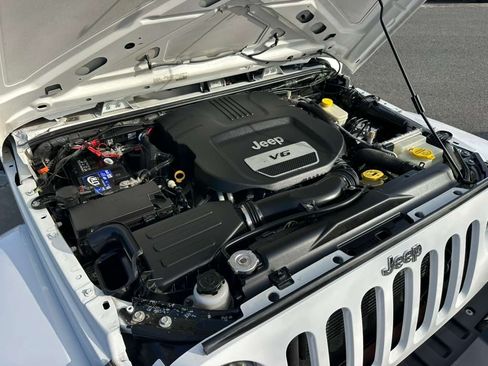 Used 2016 Jeep Wrangler Unlimited Sport w/ Quick Order Package 24S image 5