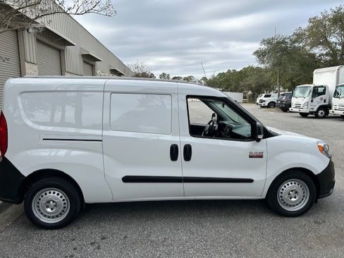 Used 2019 RAM ProMaster City Tradesman image 5
