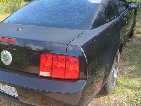 Used 2008 Ford Mustang GT Premium image 4