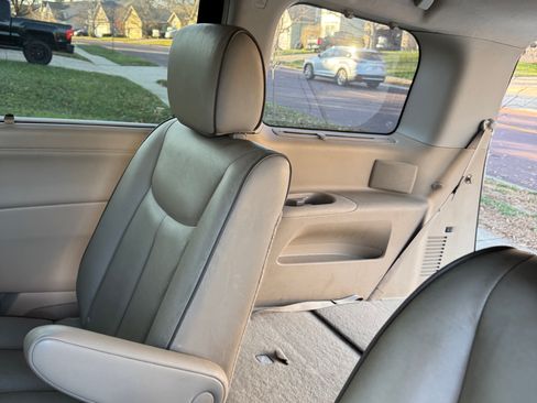 Used 2011 Nissan Quest LE image 12