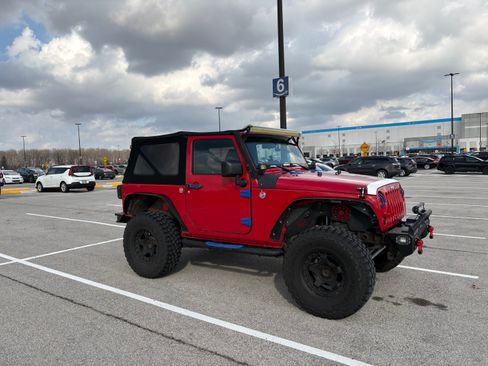 Used 2012 Jeep Wrangler Sport image 6