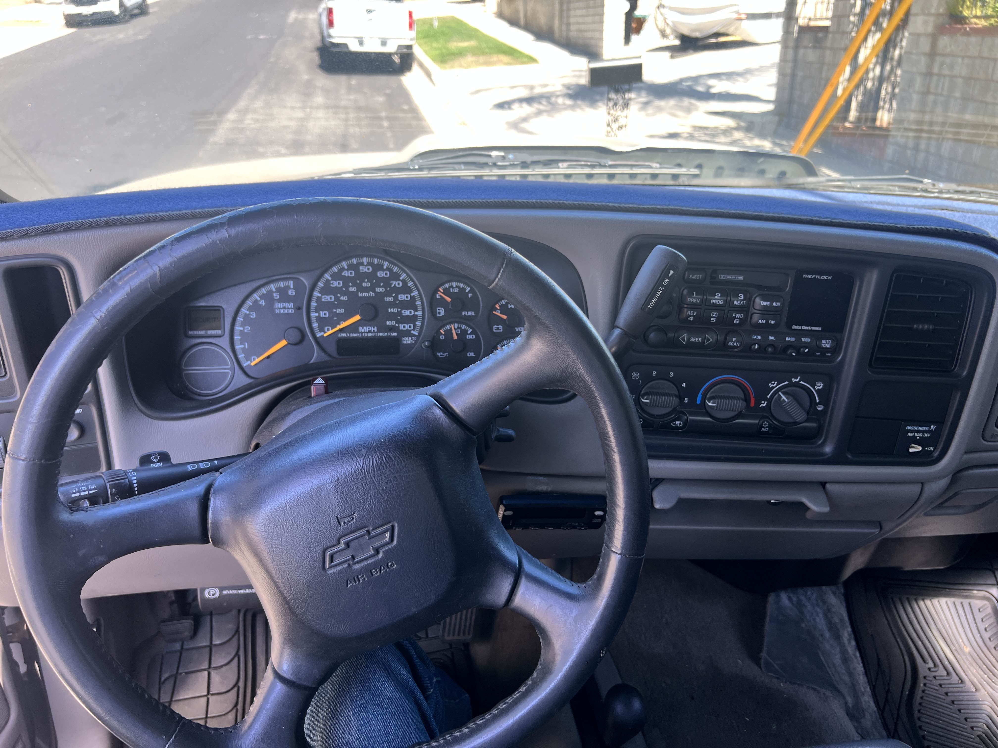 Used 2000 Chevrolet Silverado 1500 LS AWD/4WD image 11