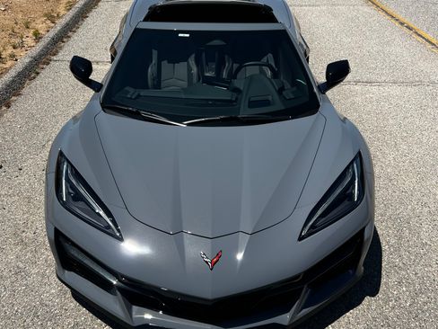 Used 2024 Chevrolet Corvette Z06 w/ Battery Protection Package RWD image 5