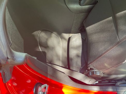 Used 2007 Saturn Sky Red Line RWD image 14