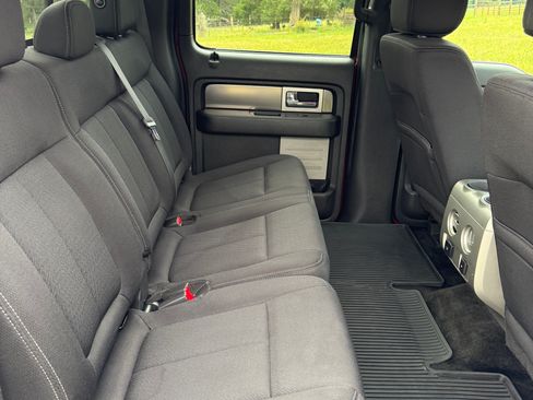 Used 2014 Ford F150 FX4 w/ Equipment Group 401A Mid AWD/4WD image 10