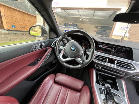 Used 2021 BMW X6 sDrive40i w/ Premium Package RWD image 13