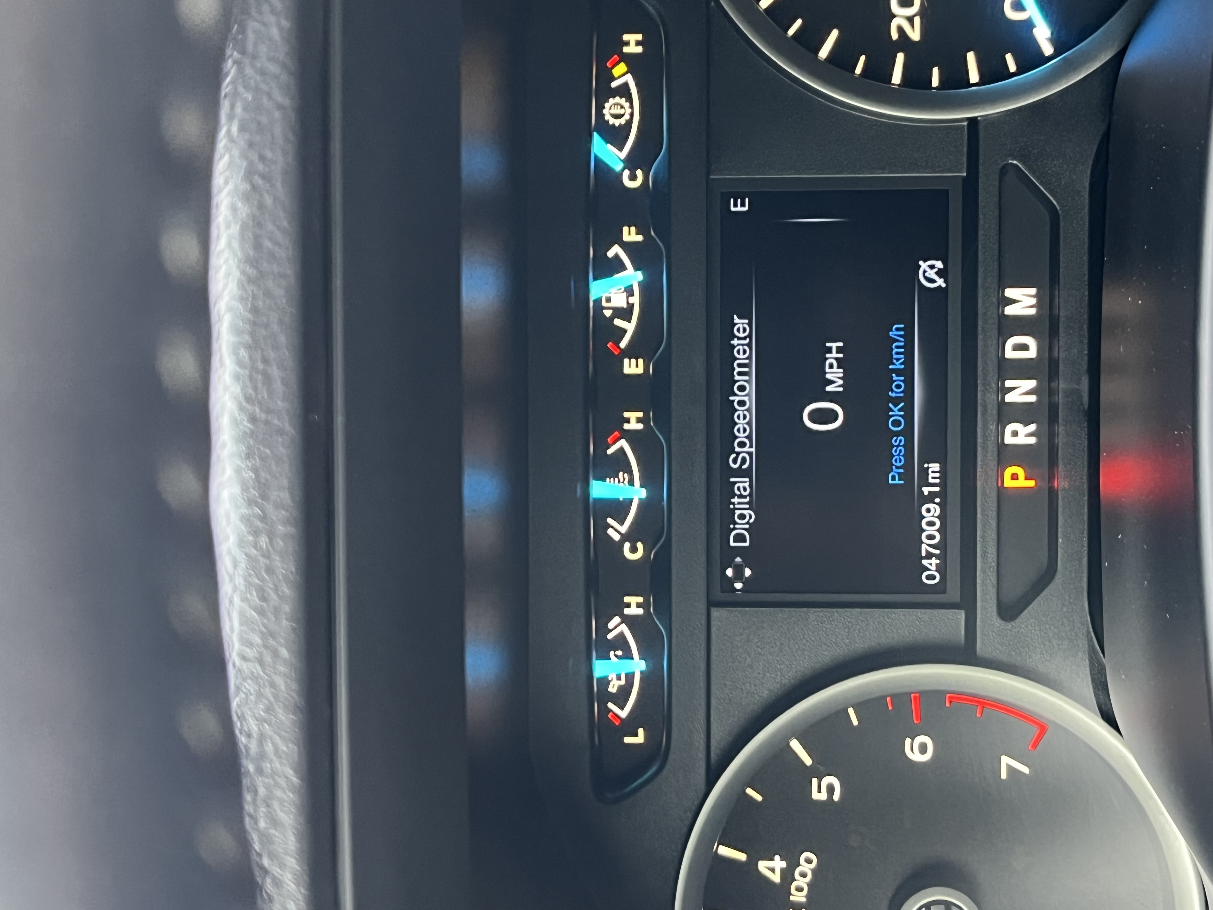 Used 2017 Ford F150 XLT w/ Equipment Group 302A Luxury AWD/4WD image 4