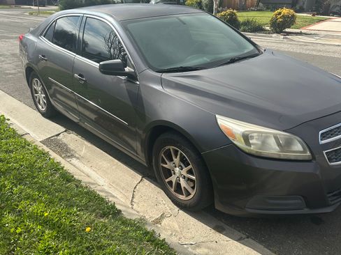Used 2013 Chevrolet Malibu LS image 10