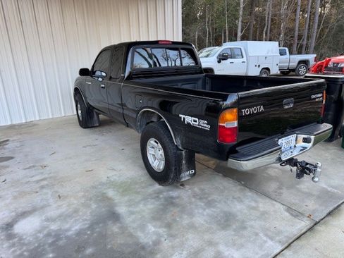 Used 2000 Toyota Tacoma 4x4 Xtracab V6 image 4