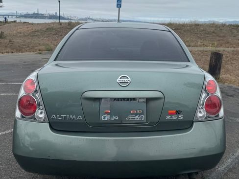 Used 2005 Nissan Altima 2.5 S image 2