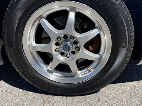 Used 2010 Toyota Camry image 17