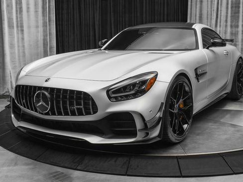 Used 2020 Mercedes-Benz AMG GT R image 12