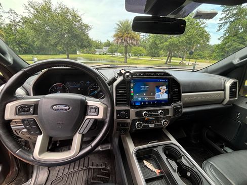 Used 2022 Ford F250 Lariat w/ Tremor Off-Road Package AWD/4WD image 14