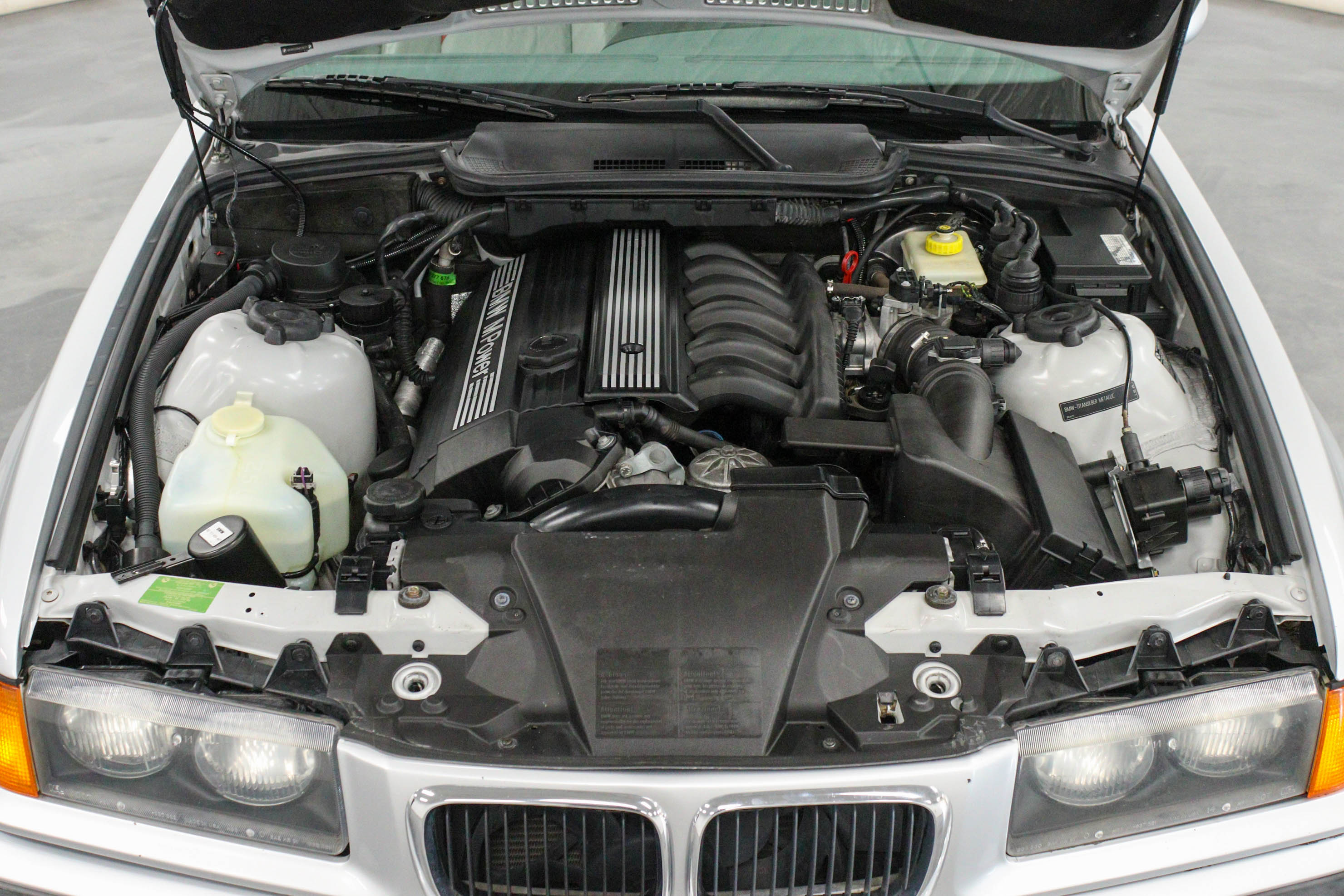 Used 1998 BMW M3 Convertible RWD image 20