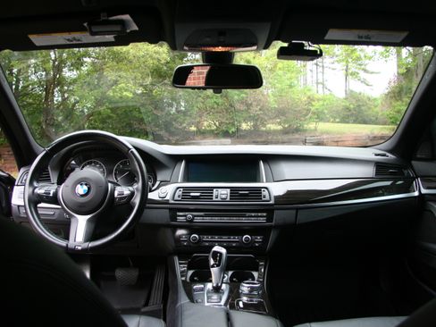 Used 2014 BMW 535d Sedan RWD image 9