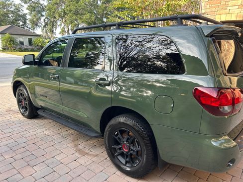 Used 2020 Toyota Sequoia 4WD image 4