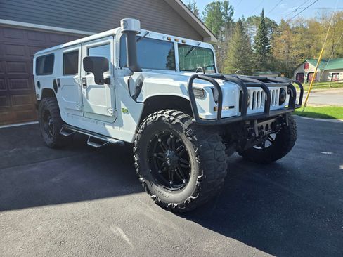 Used 2002 HUMMER H1 4-Door Wagon AWD/4WD image 1