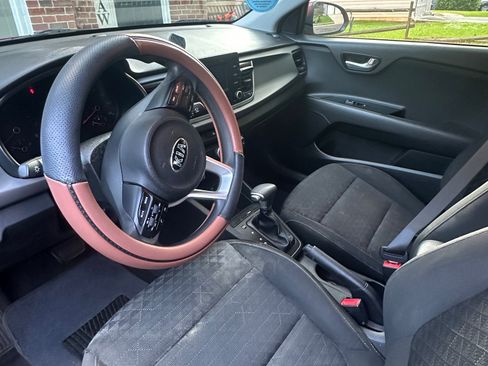 Used 2018 Kia Rio S FWD image 10
