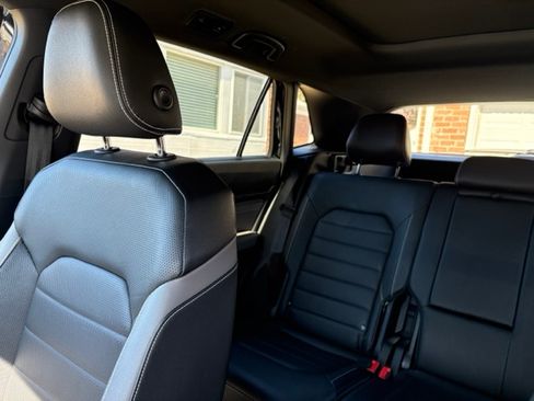 Used 2023 Volkswagen Atlas Cross Sport SEL Premium R-Line image 14