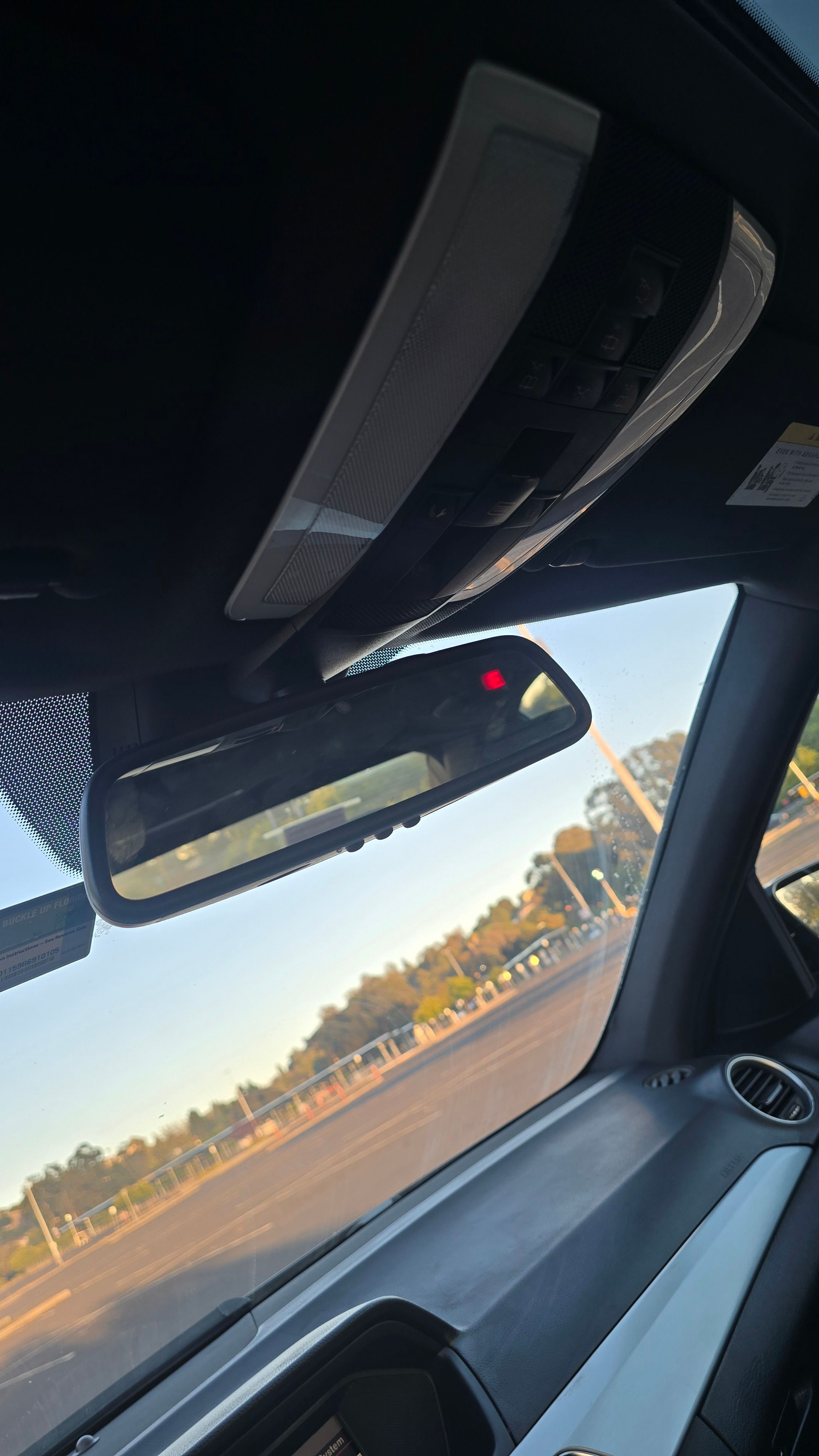 Used 2014 Mercedes-Benz C 250 Sedan image 15