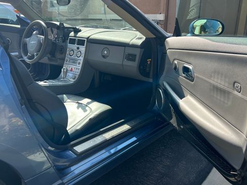 Used 2005 Chrysler Crossfire Limited RWD image 13