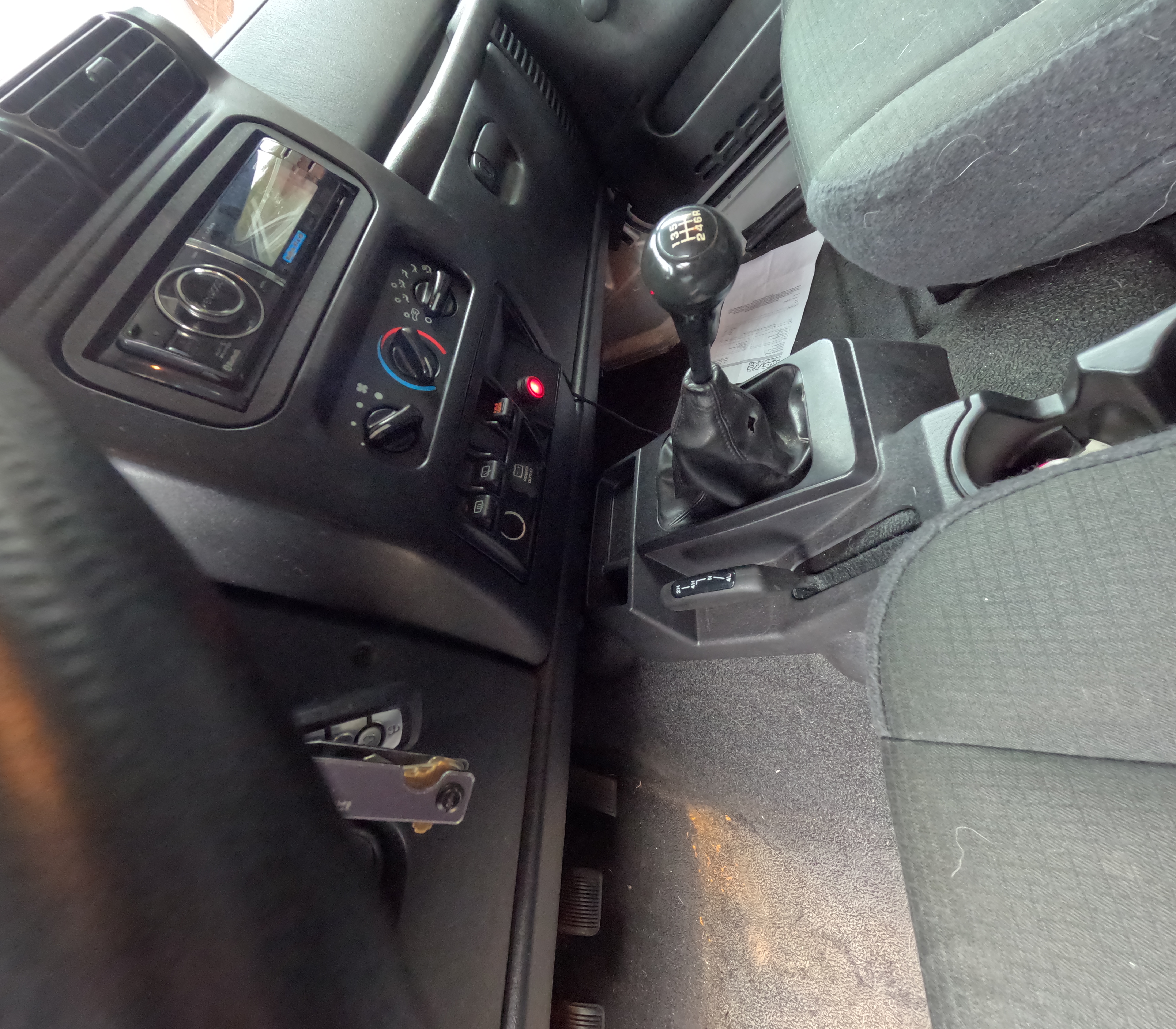 Used 2006 Jeep Wrangler Rubicon AWD/4WD image 19