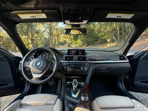 Used 2015 BMW 335i Sedan image 12