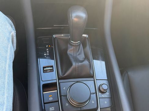 Used 2019 MAZDA MAZDA3 AWD Sedan w/ Select Package image 2