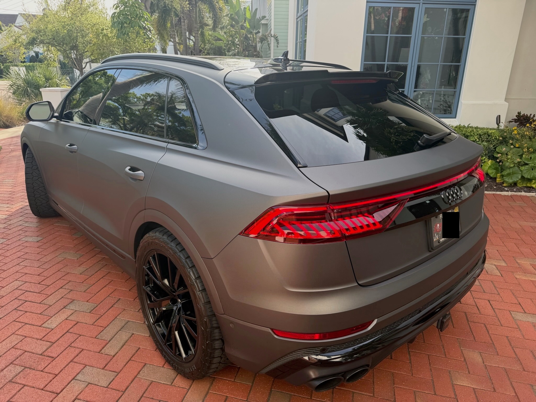 Used 2020 Audi SQ8 Premium Plus w/ Luxury Package AWD/4WD image 5
