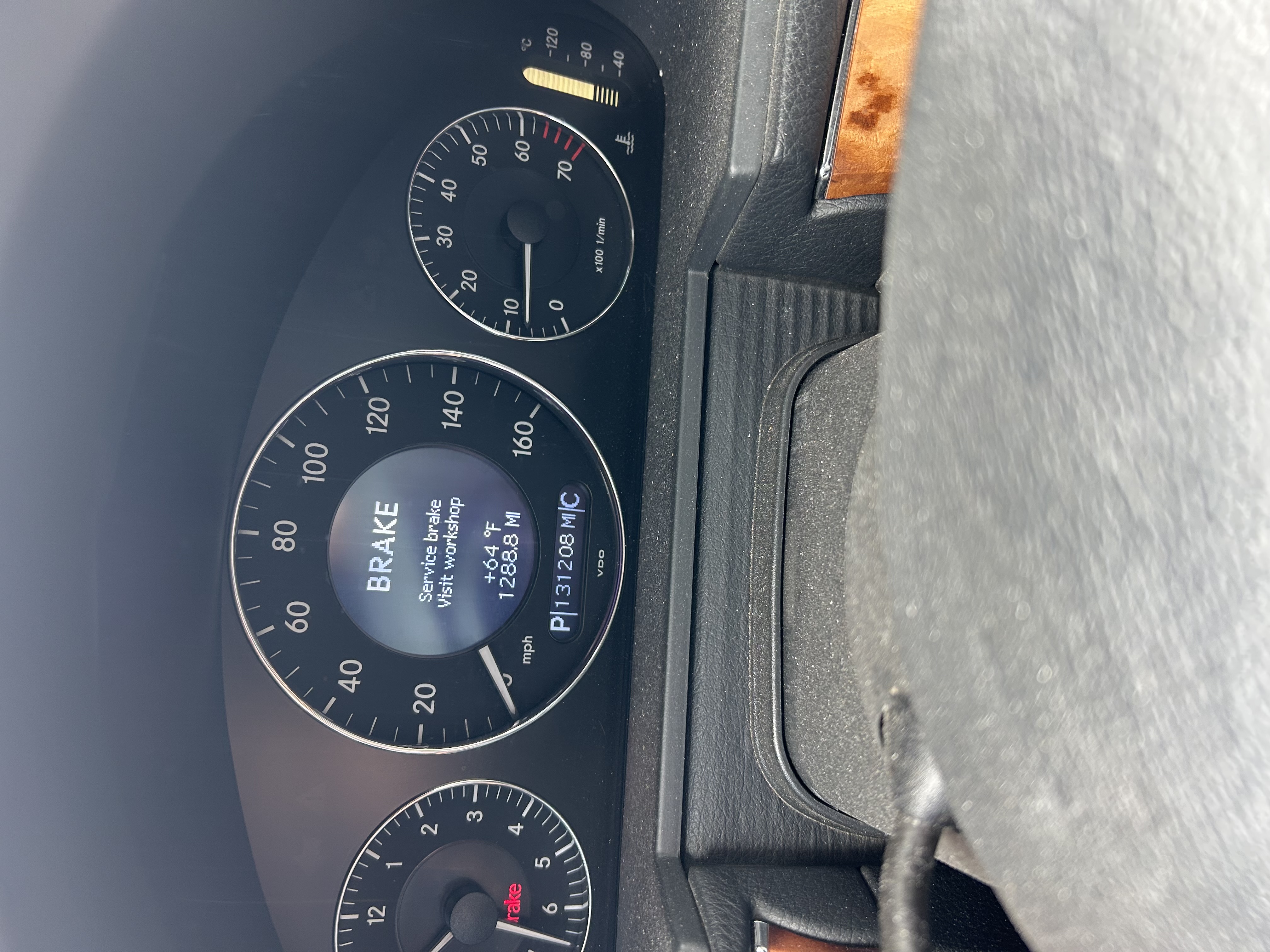 Used 2006 Mercedes-Benz E 350 Sedan image 9
