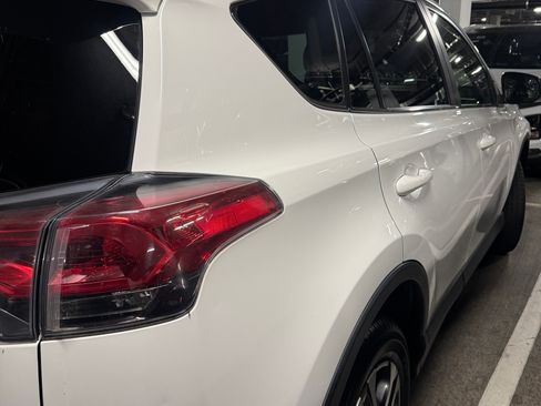 Used 2017 Toyota RAV4 LE w/ All Weather Liner Package FWD image 3
