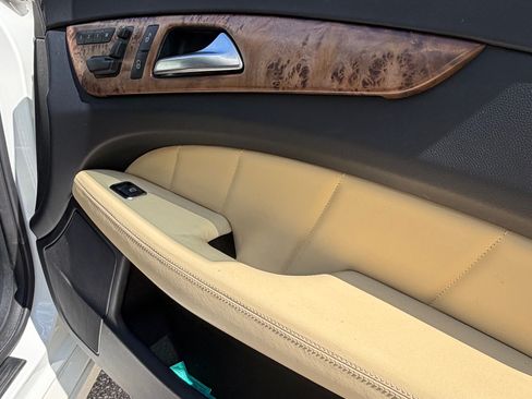 Used 2014 Mercedes-Benz CLS 550 image 10