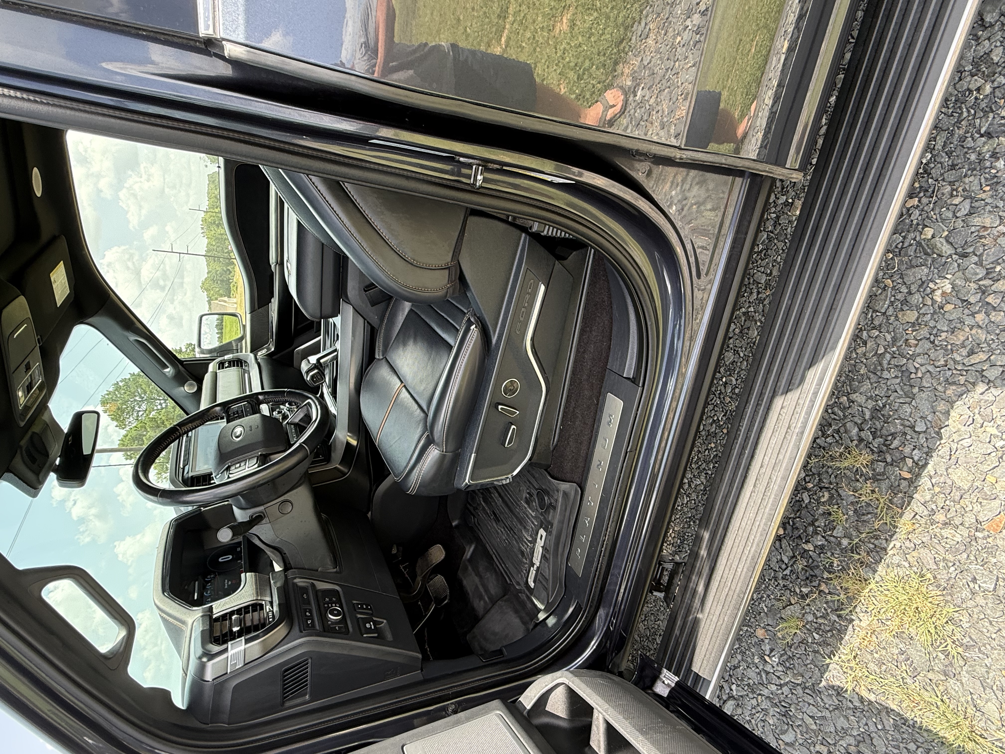 Used 2021 Ford F150 Platinum w/ Equipment Group 701A High AWD/4WD image 9