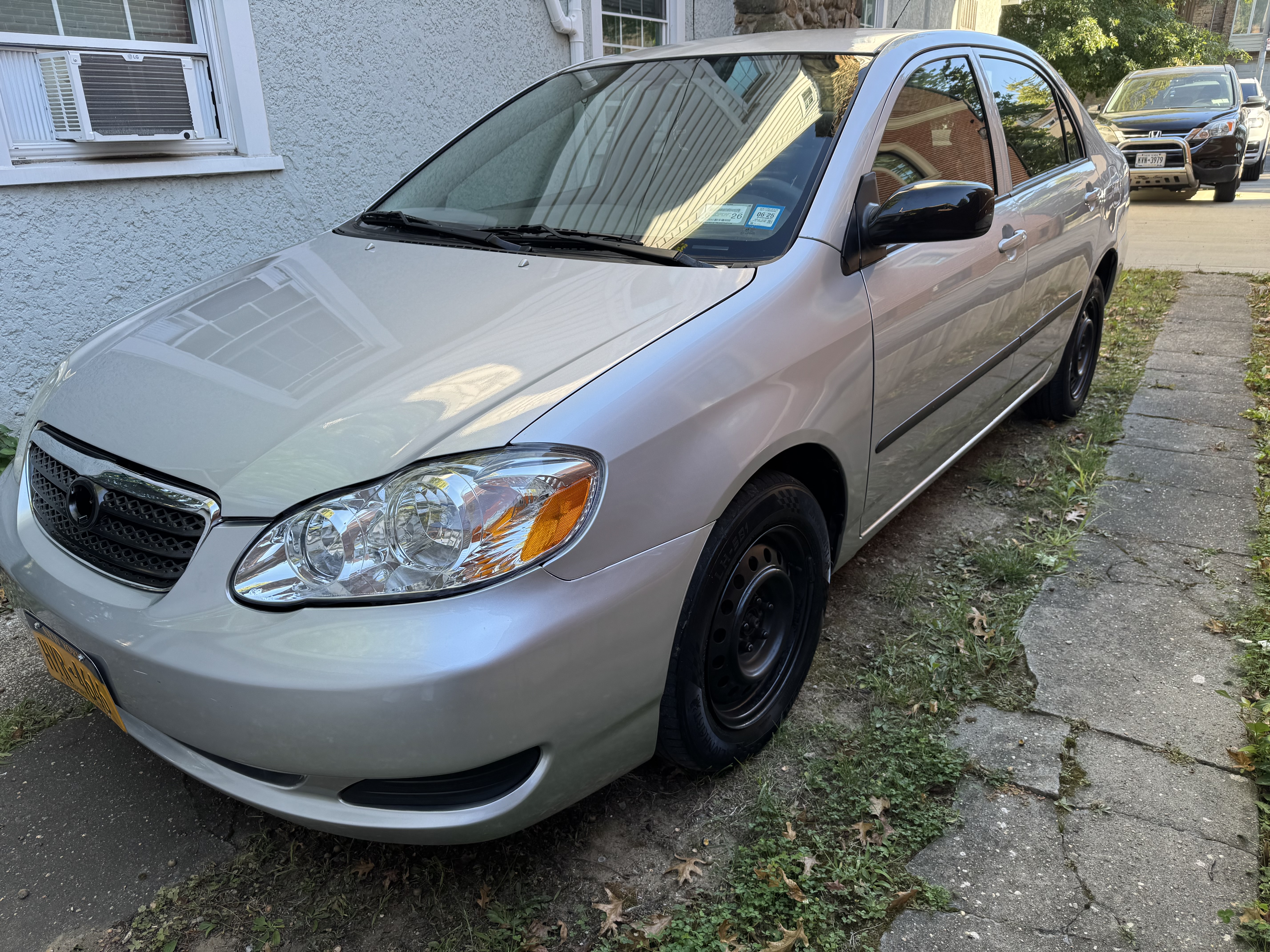 Used 2006 Toyota Corolla CE FWD image 1