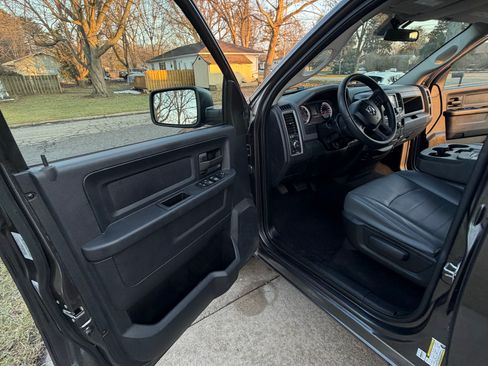 Used 2014 RAM 1500 Tradesman image 15