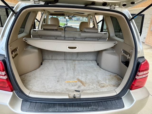 Used 2002 Toyota Highlander 2WD V6 w/ Appearance Pkg image 14