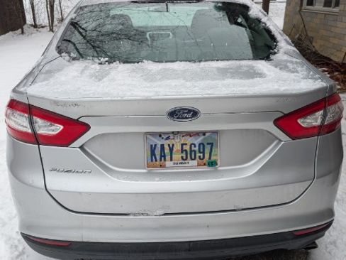 Used 2015 Ford Fusion S image 5