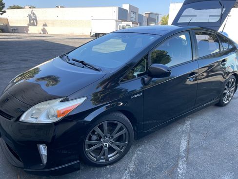 Used 2013 Toyota Prius Four image 5
