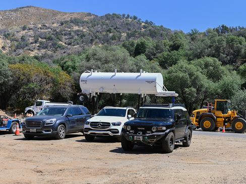 Used 2014 Toyota FJ Cruiser 4WD image 18