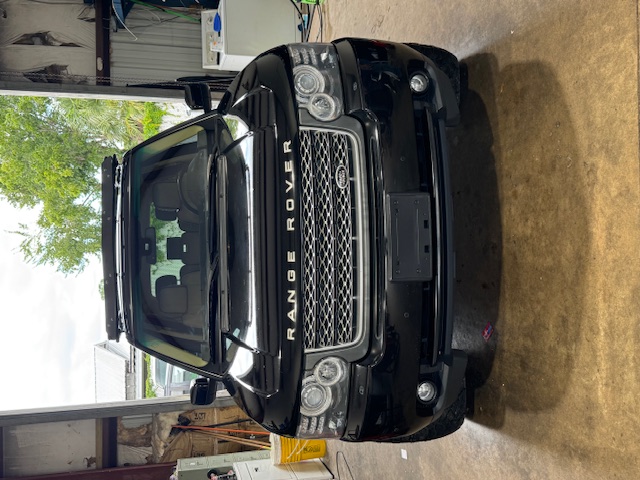 Used 2010 Land Rover Range Rover HSE LUX AWD/4WD image 9