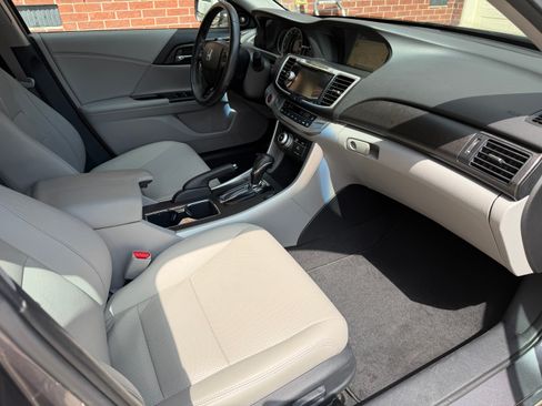 Used 2013 Honda Accord EX-L image 12