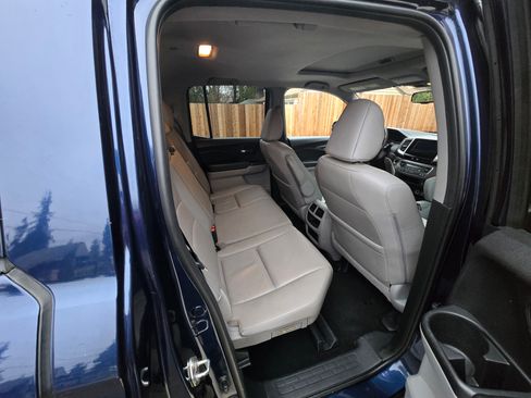 Used 2019 Honda Ridgeline RTL-T image 8