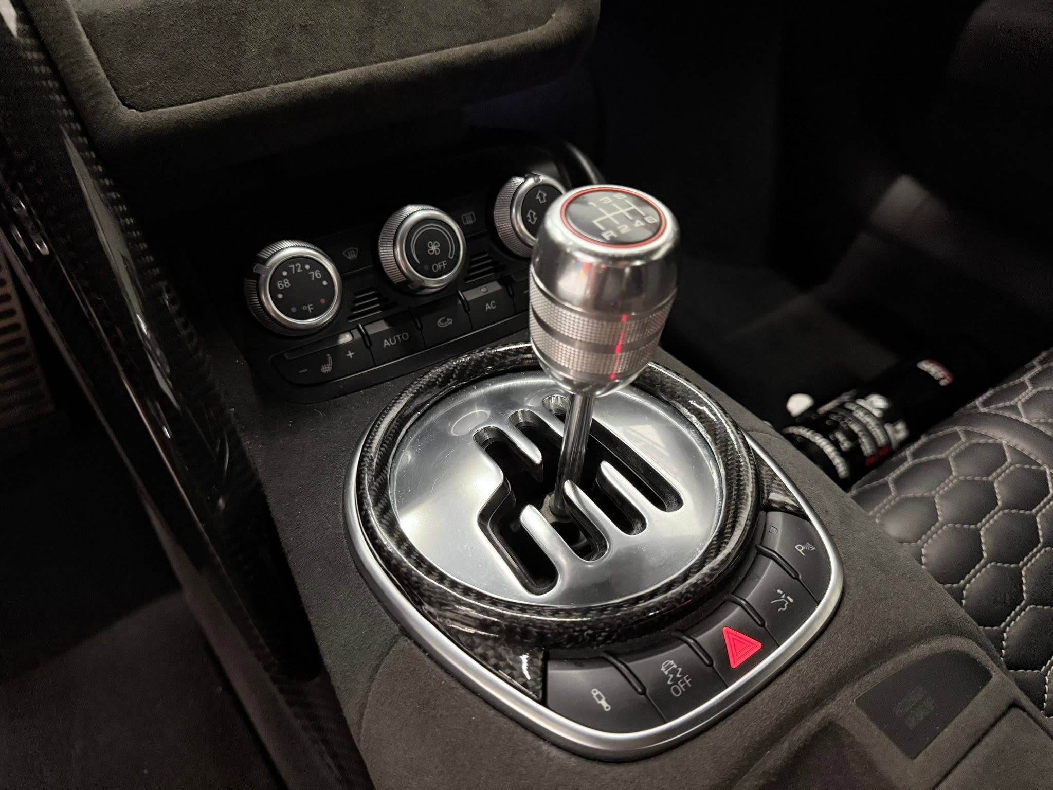 Used 2012 Audi R8 V10 AWD/4WD image 22